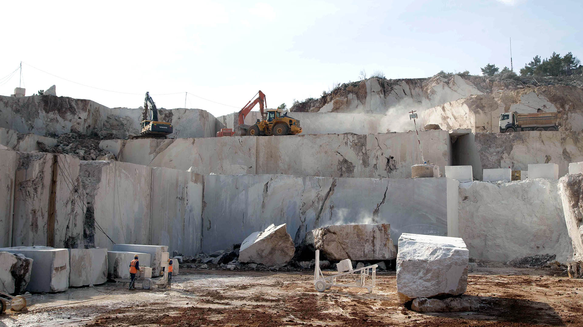 Natural stone container loading for export